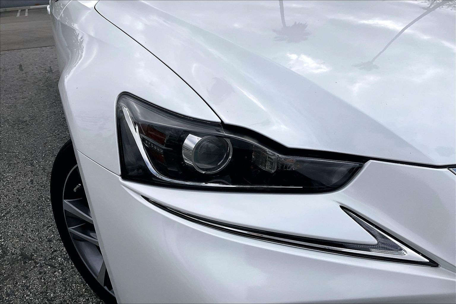 Used 2019 Lexus IS 300 RWD image 26