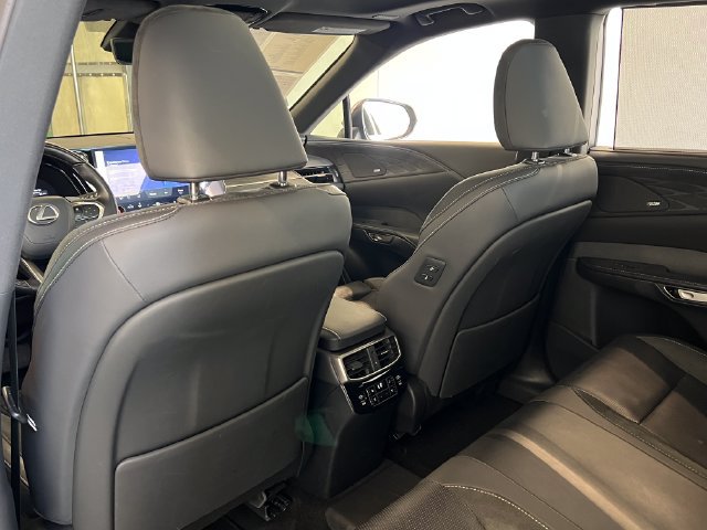 Certified 2025 Lexus RX 450h AWD w/ Convenience Package image 37