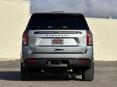 Used 2023 Chevrolet Suburban Z71 image 5