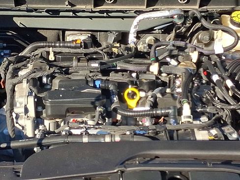 Used 2022 Ford Escape SE w/ Cold Weather Package image 28