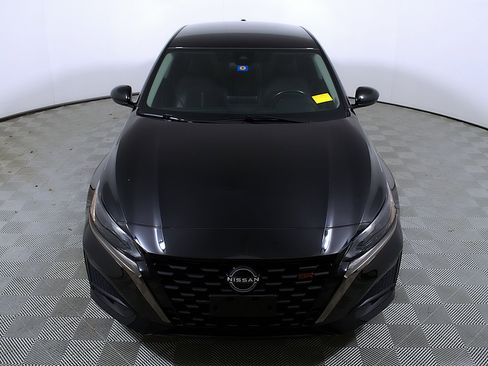 Used 2023 Nissan Altima 2.5 SR image 4