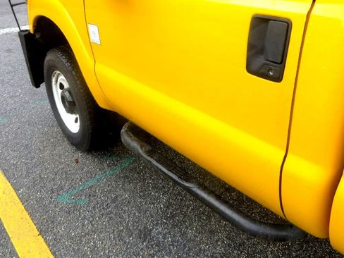 Used 2014 Ford F350 XL image 9