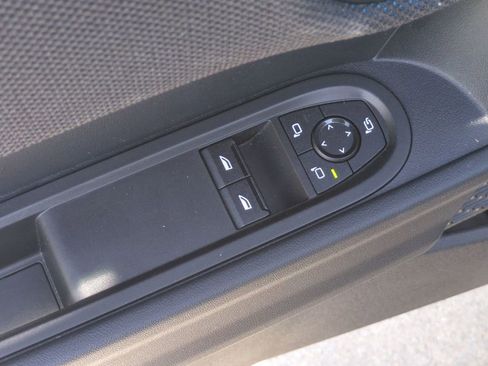 Used 2025 MINI Cooper S image 14