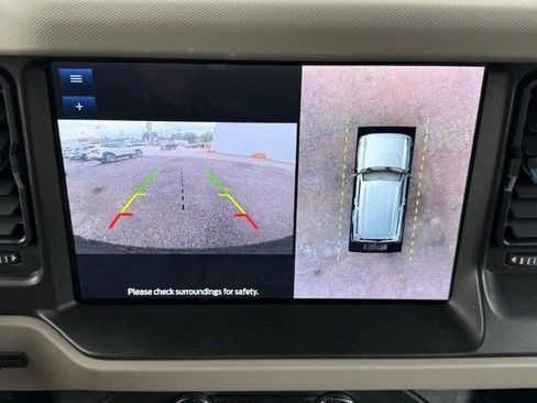 Used 2023 Ford Bronco Wildtrak image 35