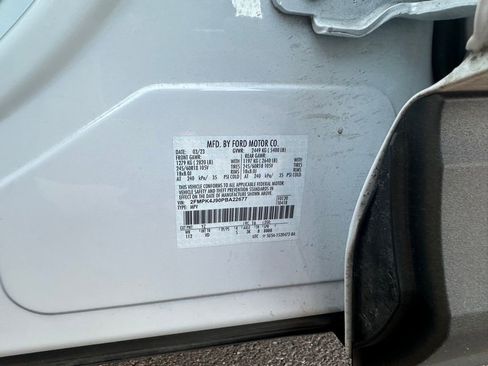 Used 2023 Ford Edge SEL w/ Convenience Package image 9