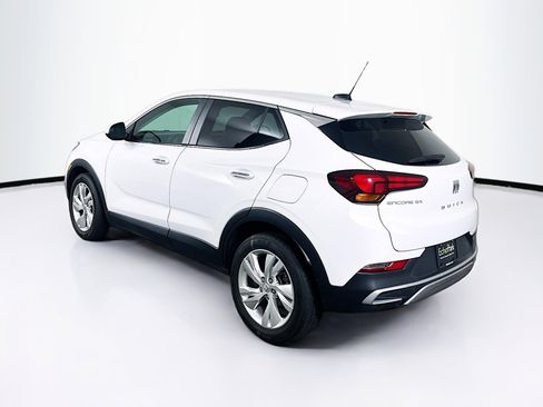 Used 2024 Buick Encore GX Preferred FWD image 5