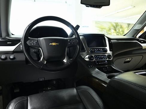 Used 2020 Chevrolet Tahoe LT image 12