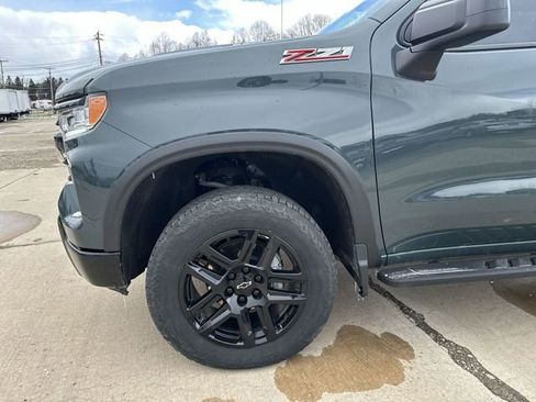 Used 2025 Chevrolet Silverado 1500 LT Trail Boss w/ Convenience Package II image 36