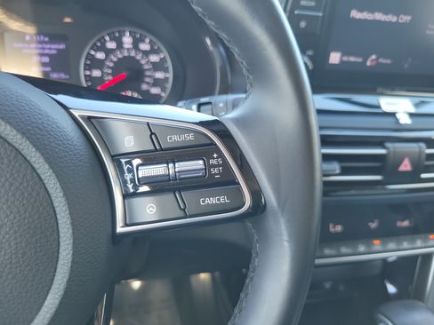 Used 2023 Kia Seltos S FWD image 19