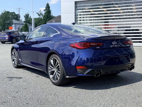 Used 2019 INFINITI Q60 3.0t Luxe w/ Essential Package AWD/4WD image 4