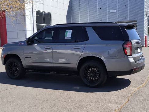 Used 2022 Chevrolet Tahoe Z71 w/ Z71 Off-Road Package AWD/4WD image 6