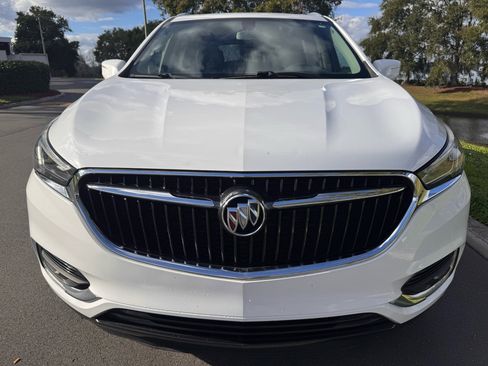 Used 2019 Buick Enclave Essence image 40
