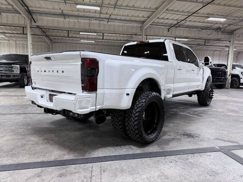 Used 2024 Ford F450 Limited w/ FX4 Off-Road Package AWD/4WD image 4