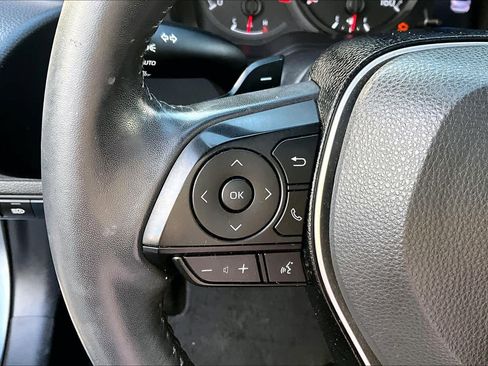 Used 2020 Toyota Corolla SE image 22