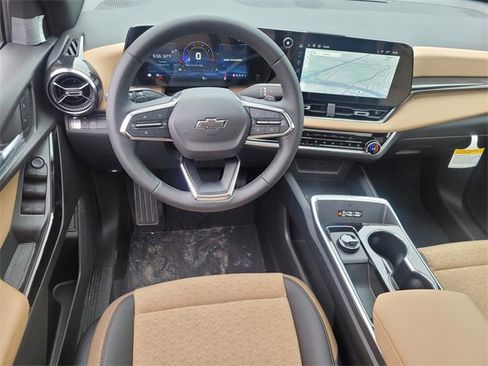 New 2026 Chevrolet Equinox ACTIV image 8