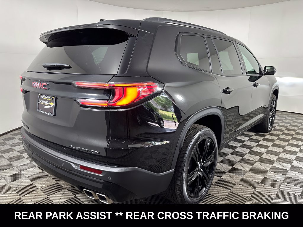 Used 2024 GMC Acadia Elevation w/ Black Edition AWD/4WD image 5