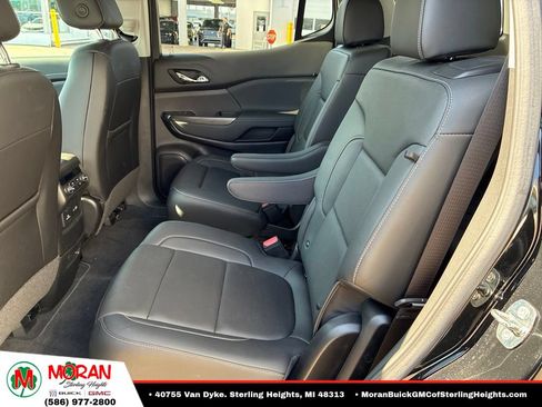 Certified 2023 GMC Acadia SLT w/ Preferred Package AWD/4WD image 13