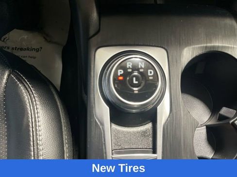 Used 2022 Ford Escape SEL image 19