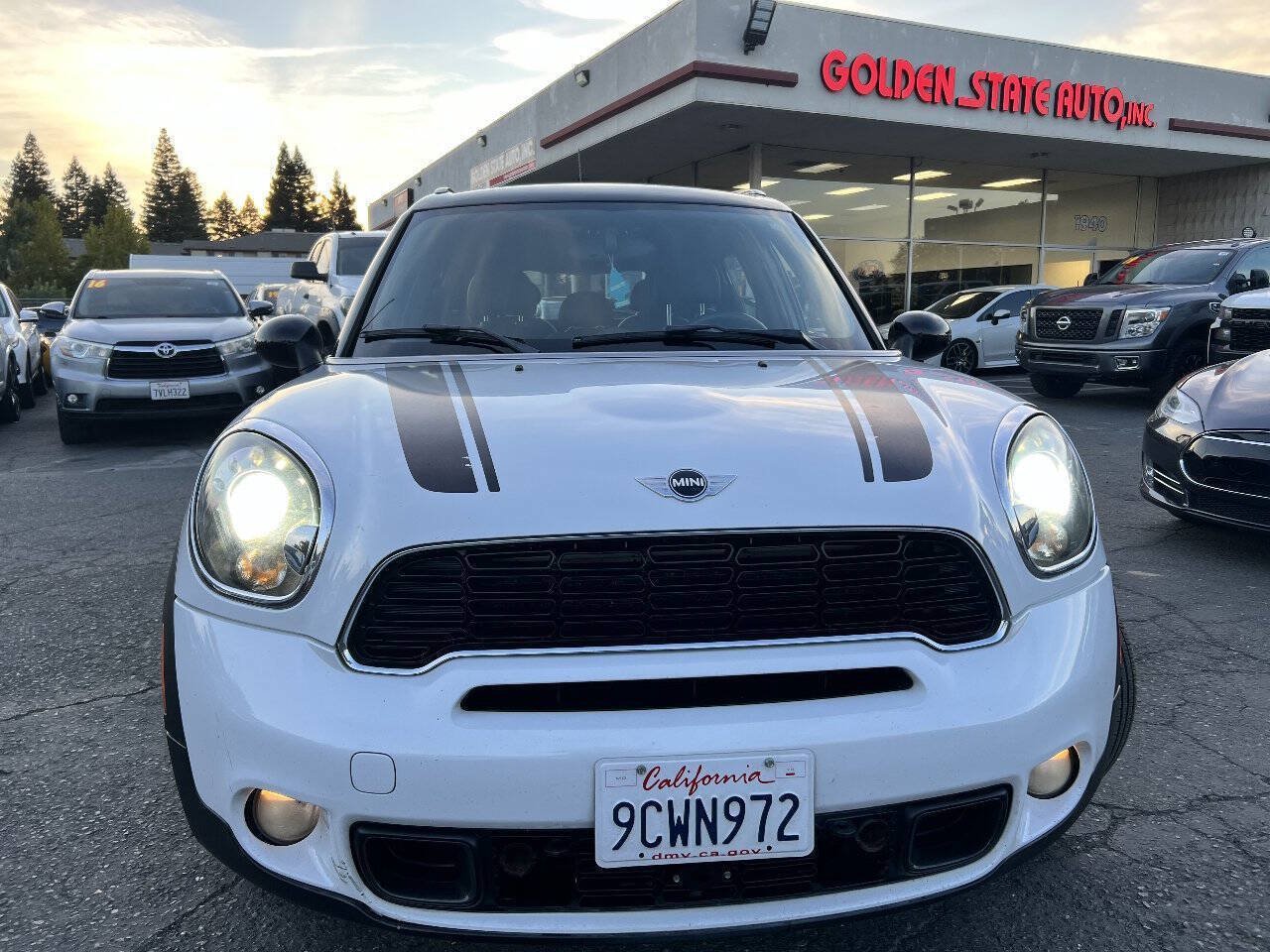 Used 2014 MINI Cooper Countryman S FWD image 2