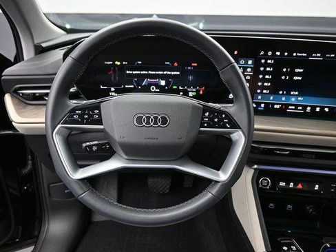Certified 2025 Audi Q5 Prestige AWD/4WD image 15