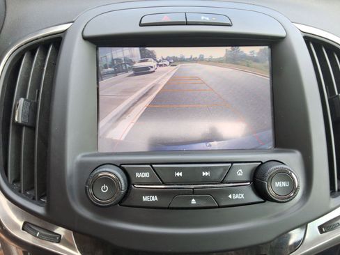 Used 2016 Buick LaCrosse Leather FWD image 16