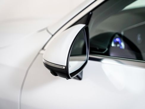 New 2026 Mercedes-Benz GLC 350e 4MATIC image 24