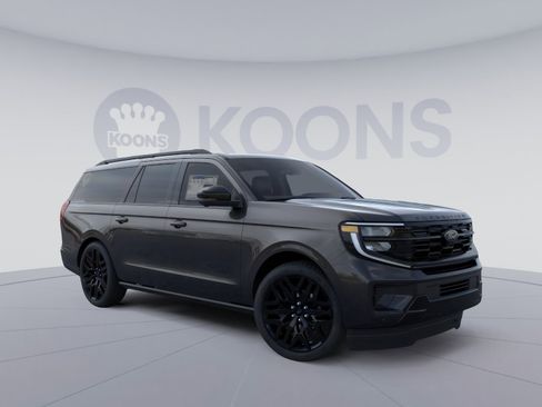 New 2026 Ford Expedition Max Platinum w/ Stealth Performance Package image 10