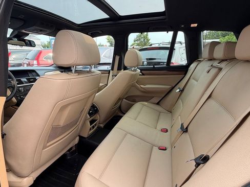 Used 2013 BMW X3 xDrive35i w/ Technology Pkg AWD/4WD image 9
