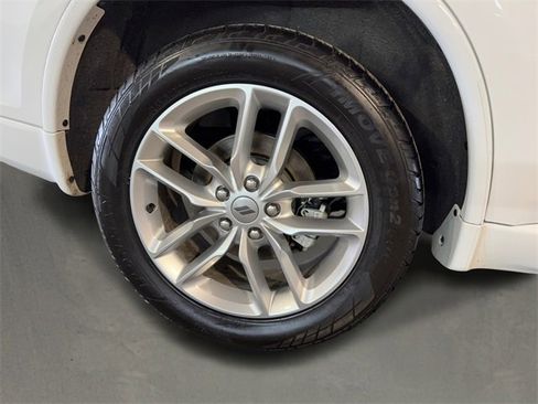 Used 2023 Dodge Durango GT image 9