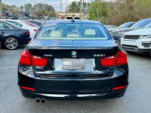 Used 2015 BMW 328i xDrive Sedan AWD/4WD image 10