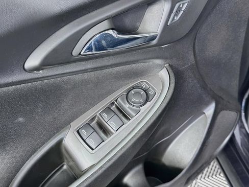 Used 2023 Chevrolet Malibu LT FWD image 20