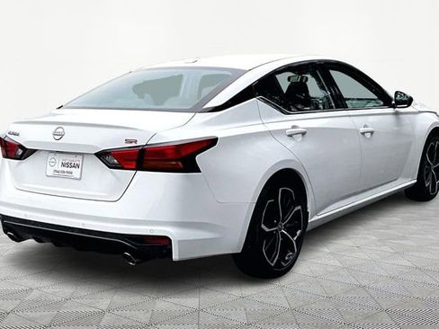 Used 2023 Nissan Altima 2.5 SR image 5
