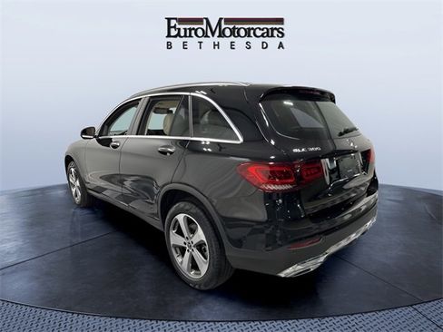 Certified 2022 Mercedes-Benz GLC 300 4MATIC image 3