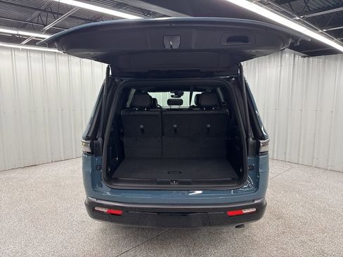 New 2026 Jeep Grand Wagoneer Limited image 8