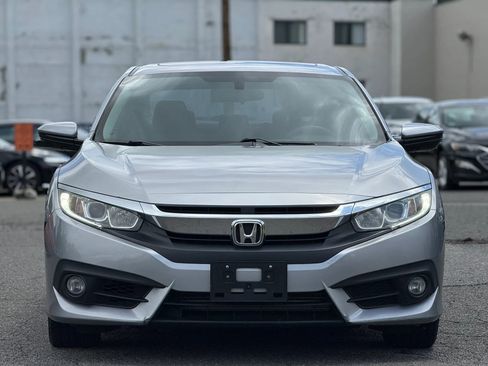 Used 2016 Honda Civic EX-T image 2