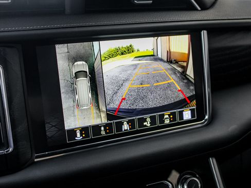 Used 2024 GMC Yukon Denali AWD/4WD image 41