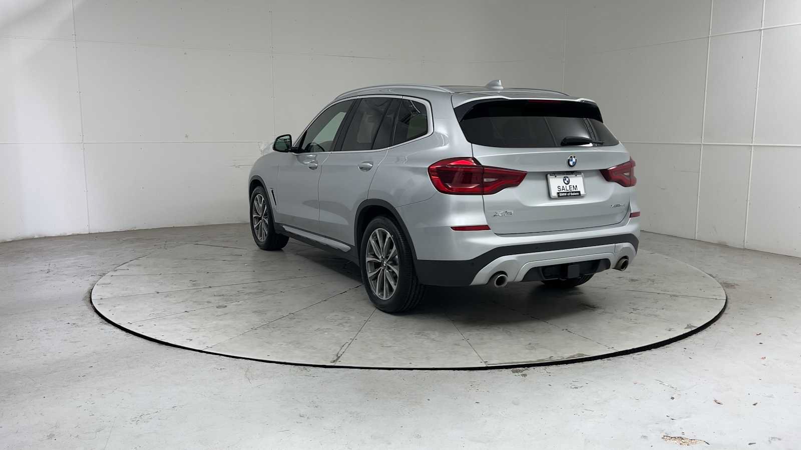 Used 2019 BMW X3 xDrive30i w/ Convenience Package AWD/4WD image 3