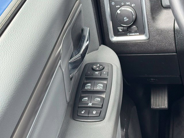 Used 2017 RAM 1500 Big Horn AWD/4WD image 15