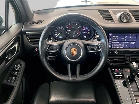 Used 2022 Porsche Macan AWD/4WD image 15