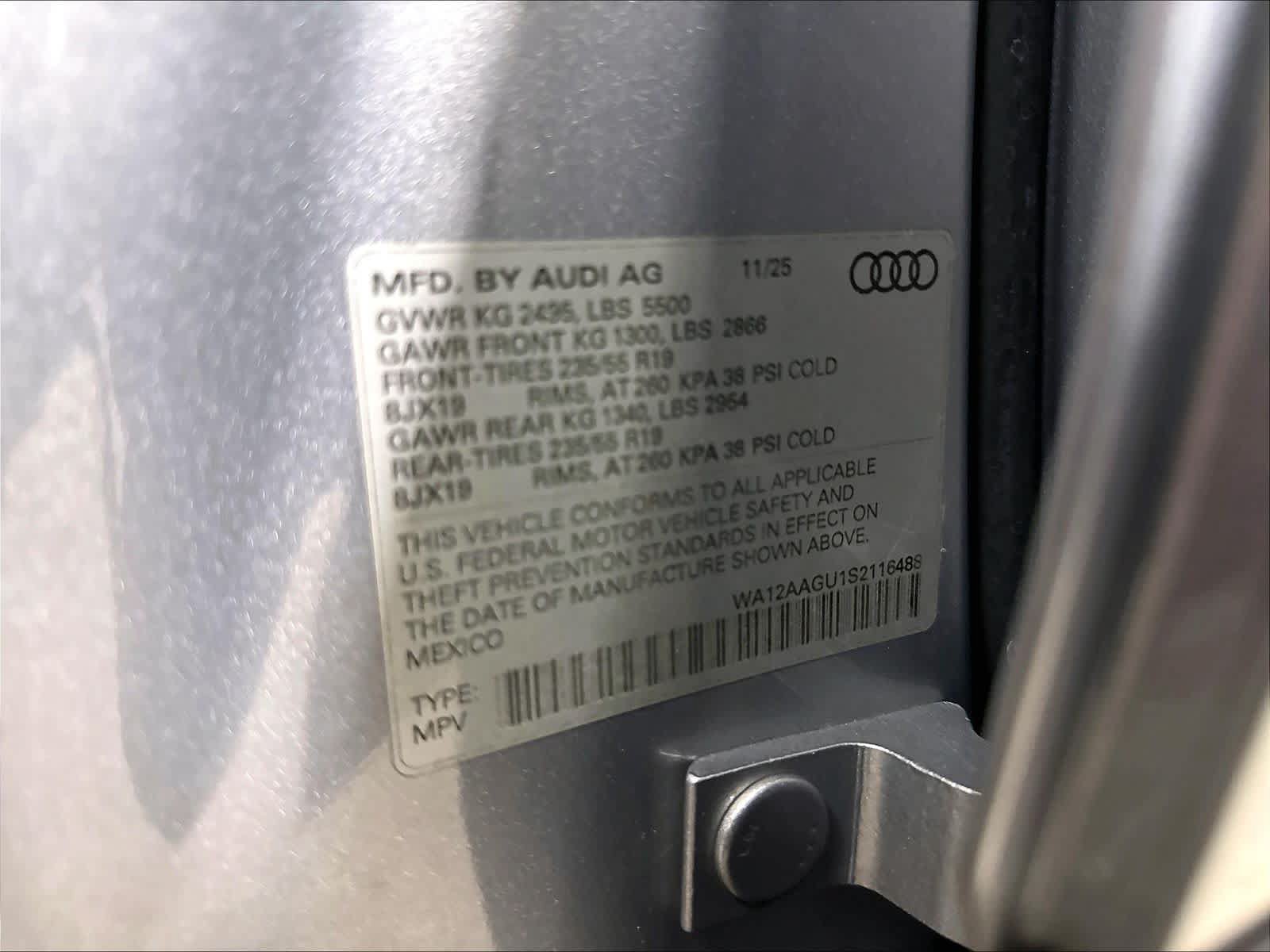 Certified 2025 Audi Q5 Premium Plus AWD/4WD image 35