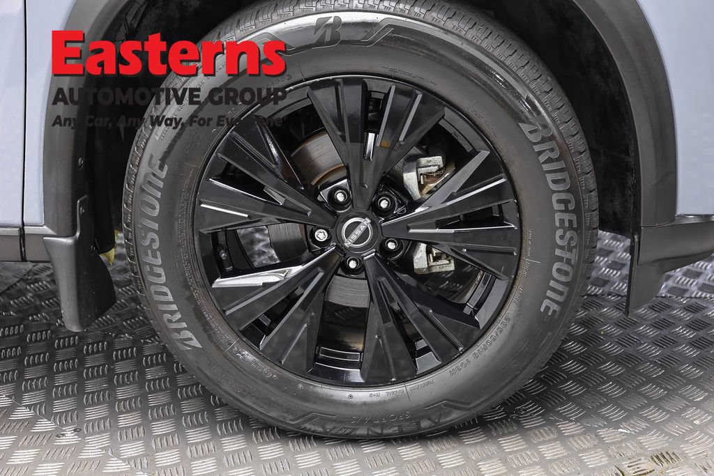Used 2023 Nissan Rogue SV w/ SV Premium B Package AWD/4WD image 30