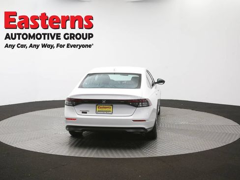 Used 2023 Honda Accord LX image 38