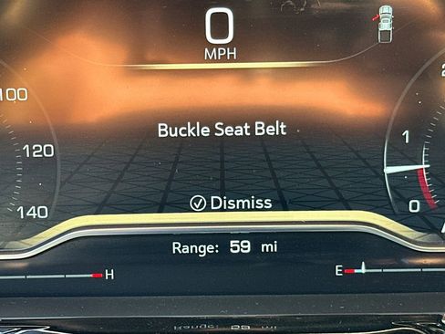 Used 2023 GMC Sierra 1500 Elevation image 25