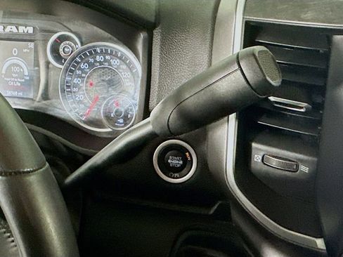 Used 2024 RAM 2500 Big Horn AWD/4WD image 17