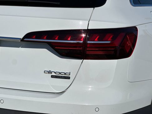 Used 2022 Audi A4 2.0T allroad Premium Plus w/ Premium Plus Package image 35