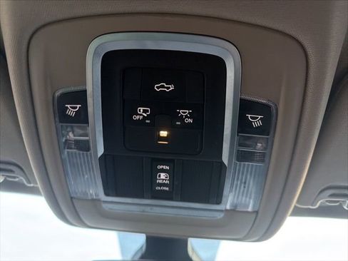 Used 2020 RAM 1500 Laramie image 44