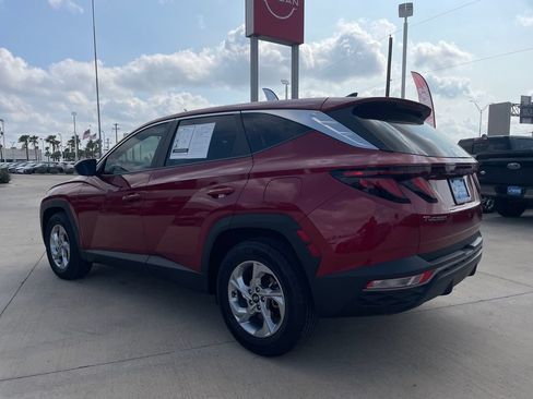 Used 2024 Hyundai Tucson SE FWD image 3