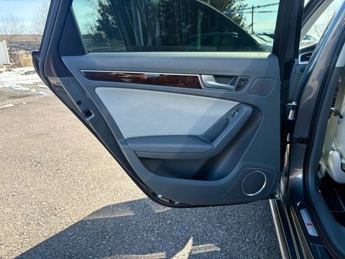 Used 2016 Audi A4 2.0T Premium Plus w/ Technology Package image 13