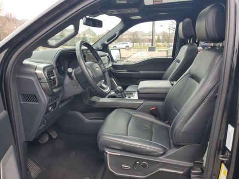 Used 2024 Ford F150 Lariat w/ Equipment Group 502A High image 12