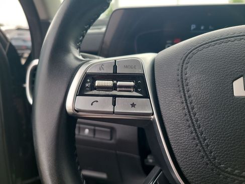 Used 2023 Kia Telluride S FWD image 14